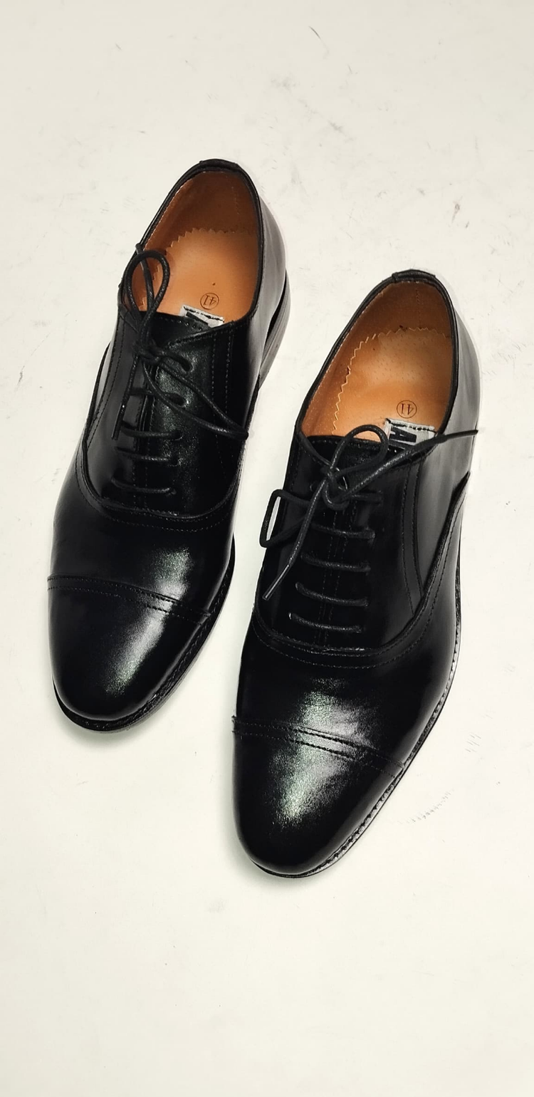 Double Stitched Cap Toe Oxford Shoe