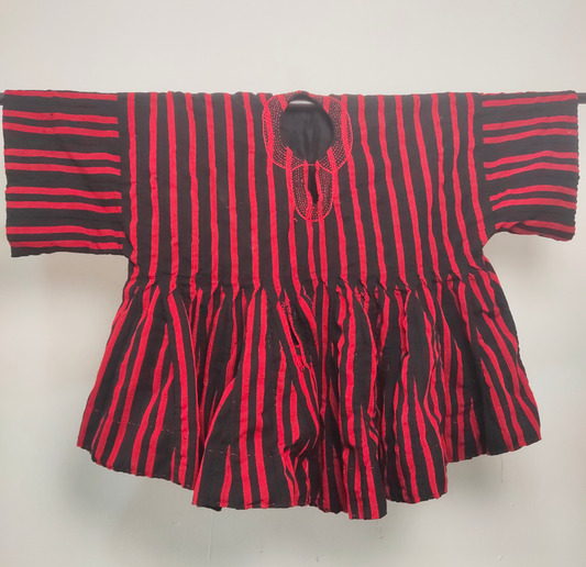 red and black fugu smock